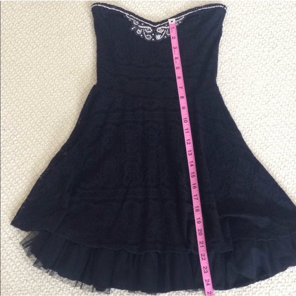 EUC 🌸 Free People Black Strapless Lace & Tulle Mini Dress | Feminine Boho Chic ✨ - Picture 4 of 6